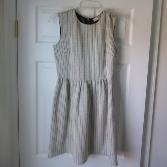 Robe R&K Originals Femme Junior, Taille 4P (petite), Marron Et Blanc, Sans Manches, NEUVE Avec étiquettes
